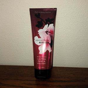 Ultra Shea body cream